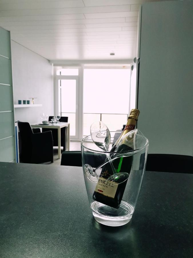 Modern Studio Direct Seaview & Free Parking Oostende Bagian luar foto